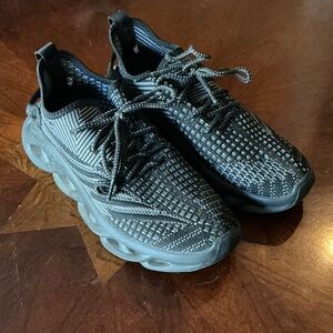 Black Patterned Athletic Sneakers